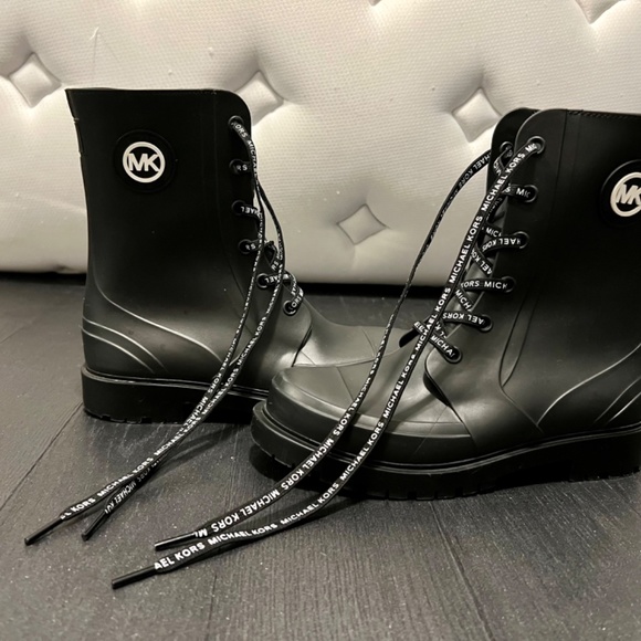 Michael Kors Black Rain Boots - Picture 3 of 4